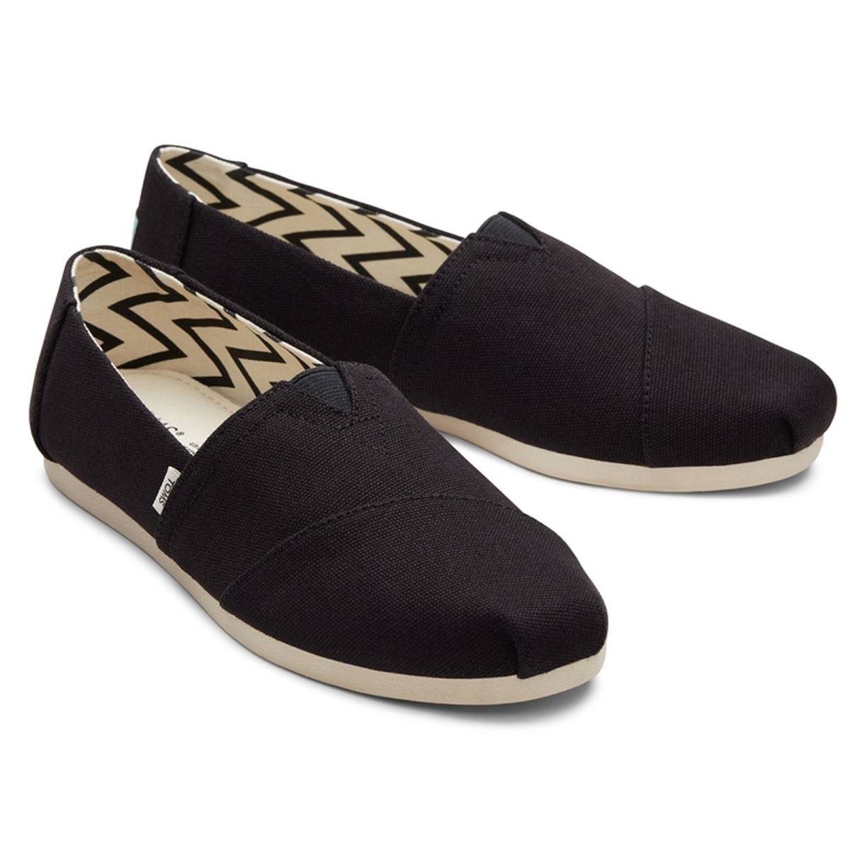 Toms Alpargata Black Womens trainers 10017732 in a Plain Canvas in Size 8